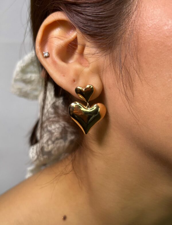 Aretes Love estilo chunky