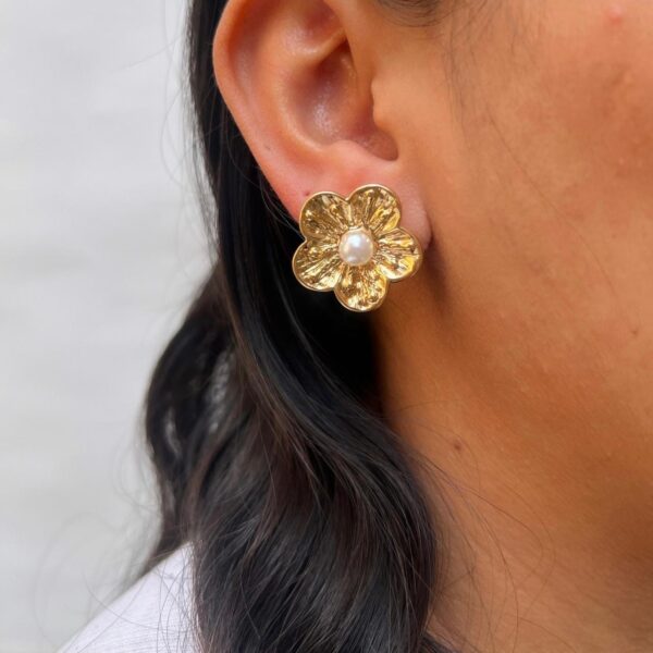 Aretes Flor Lily